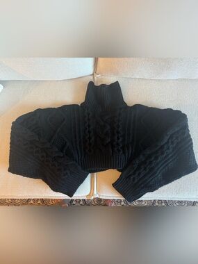 Black Cable Knit Cropped Turtleneck Sweater